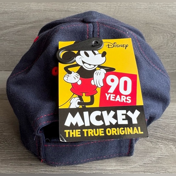 Disney Mickey Mouse Hat NWT Unisex - Picture 4 of 6
